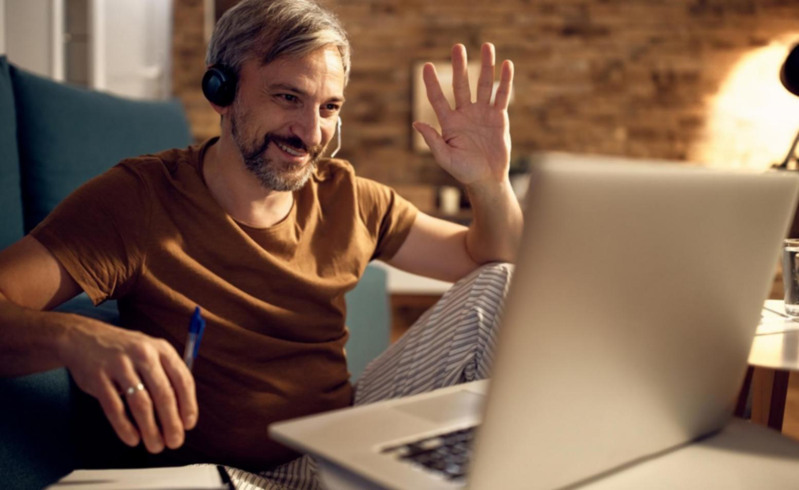 Financial planning workspace with startup documentation and analysis